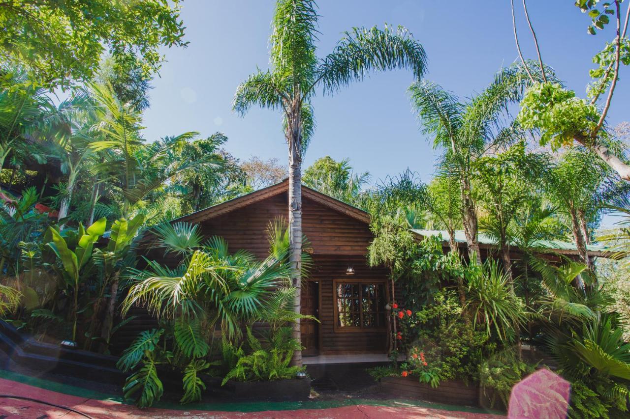 Cabañas Riberas del Paraná Puerto Iguazú Esterno foto